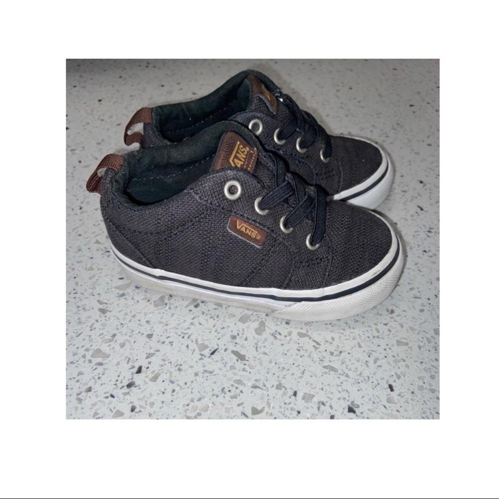 VANS | Boys infant shoes size 5